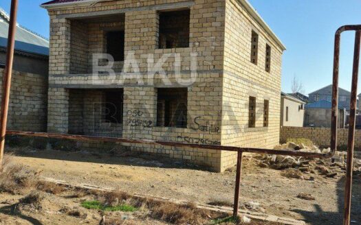 5 Room House / Villa for Sale in Baku