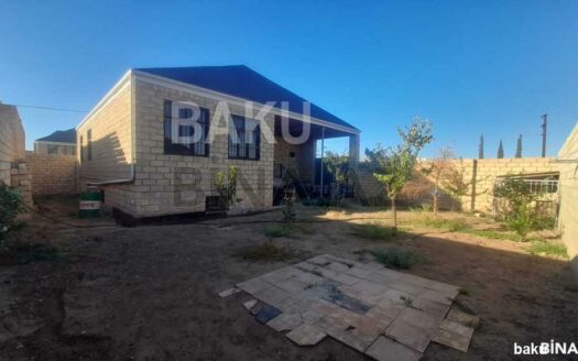 4 Room House / Villa for Sale in Ganja