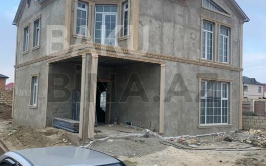 6 Room House / Villa for Sale in Baku