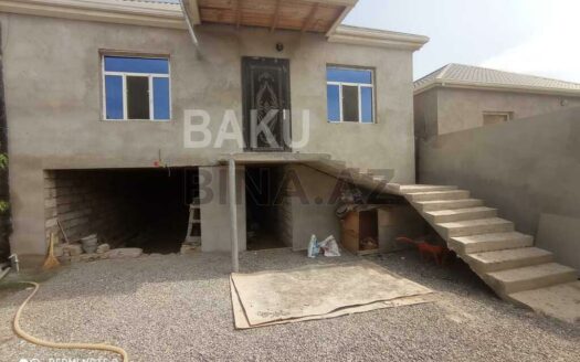 5 Room House / Villa for Sale in Baku