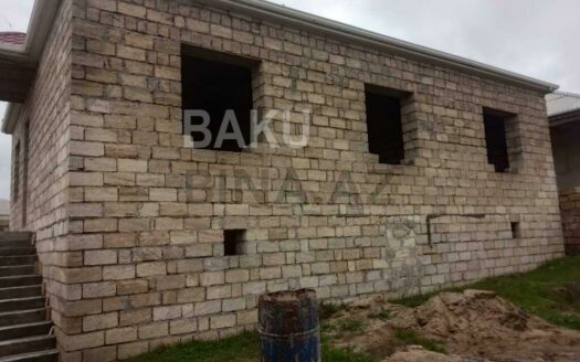 4 Room House / Villa for Sale in Baku