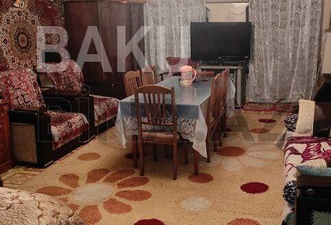 7 Room House / Villa for Sale in Baku