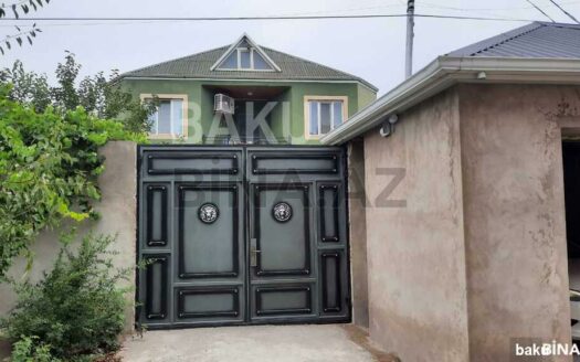 6 Room House / Villa for Sale in Baku