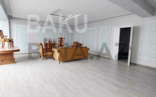 4 Room New Apartment for Sale in Baku
