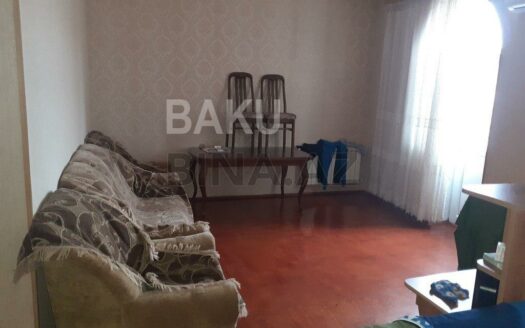 5 Room House / Villa for Sale in Baku
