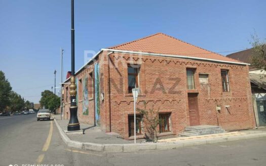6 Room House / Villa for Sale in Ganja