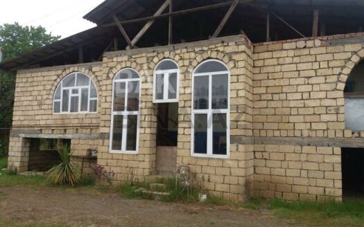 5 Room House / Villa for Sale in Lankaran
