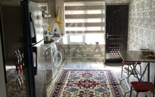 2 Room House / Villa for Sale in Baku