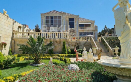 Garden for Sale in Baku