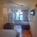 2 Rooms Old Apartment for Sale in Baku