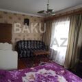 1 Room Old Apartment for Sale in Baku