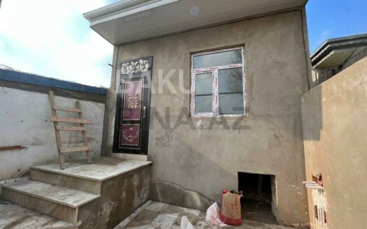 3 Room House / Villa for Sale in Baku