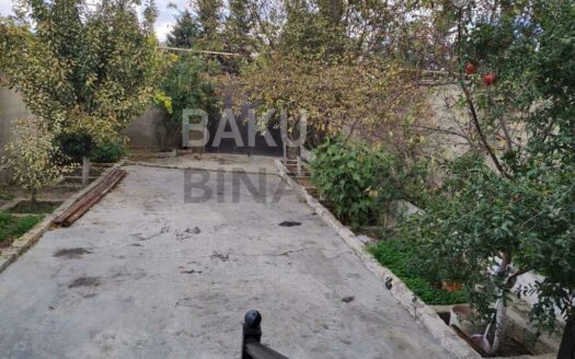 3 Room House / Villa for Sale in Baku