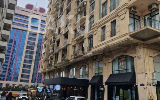 4 Room New Apartment for Sale in Baku