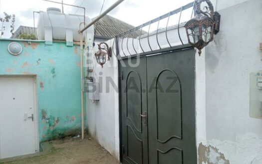 3 Room House / Villa for Sale in Baku