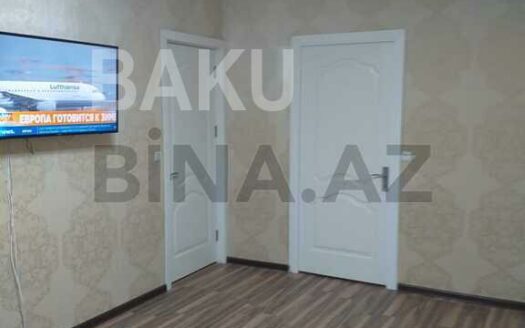 2 Rooms Old Apartment for Sale in Baku