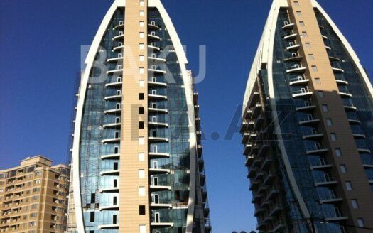 6 Room New Apartment for Sale in Baku