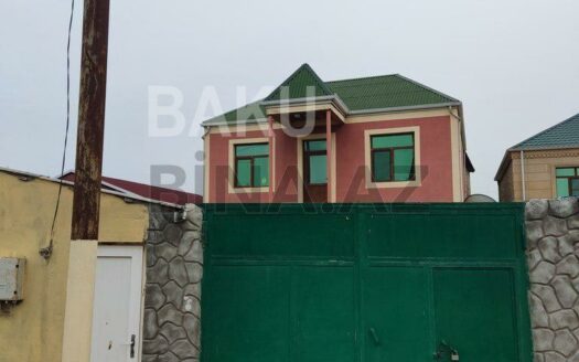 5 Room House / Villa for Sale in Baku