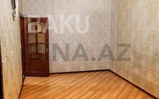 2 Rooms Old Apartment for Sale in Baku