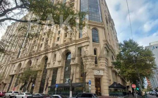 4 Room New Apartment for Sale in Baku
