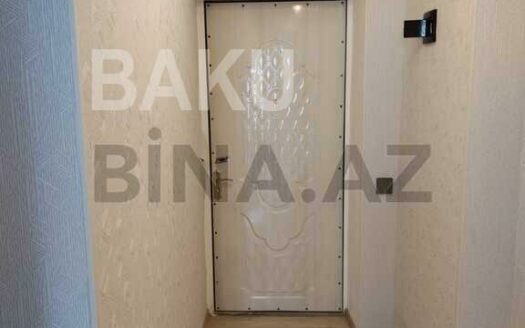 1 Room Old Apartment for Sale in Baku