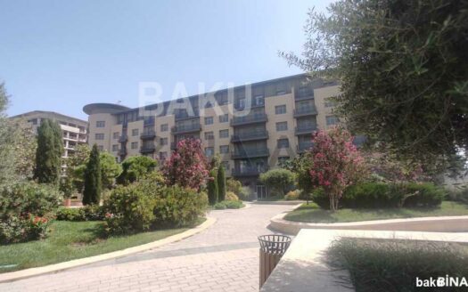 5 Room New Apartment for Sale in Baku