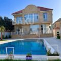 5 Room House / Villa for Sale in Baku
