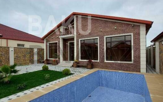 4 Room House / Villa for Sale in Baku