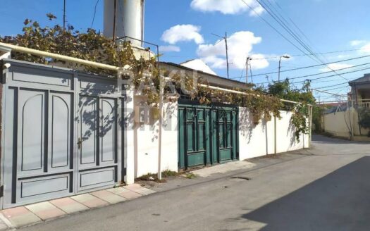 3 Room House / Villa for Sale in Baku