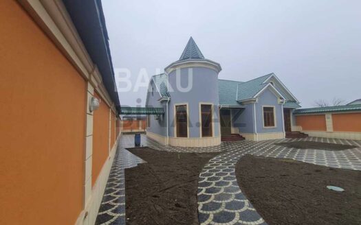 5 Room House / Villa for Sale in Khachmaz