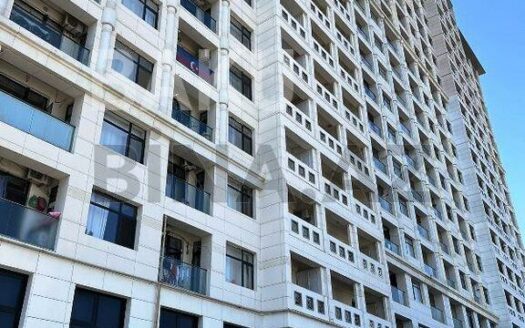 4 Room New Apartment for Sale in Baku