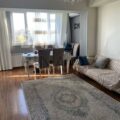 3 Room Old Apartment for Sale in Baku