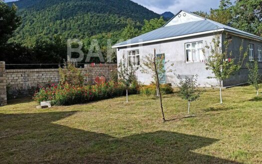 4 Room House / Villa for Sale in Gabala