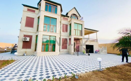 Garden for Sale in Baku