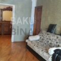4 Room Old Apartment for Sale in Baku