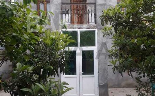 5 Room House / Villa for Sale in Baku