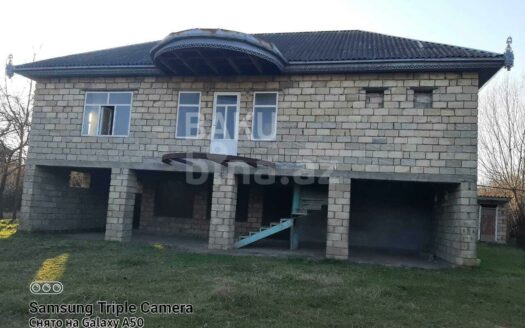 4 Room House / Villa for Sale in Lankaran