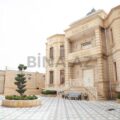 10 Room House / Villa for Sale in Baku
