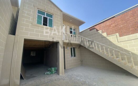 5 Room House / Villa for Sale in Baku
