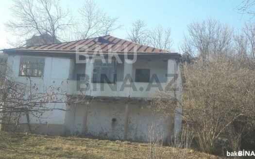 3 Room House / Villa for Sale in Gusar