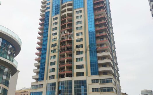4 Room New Apartment for Sale in Baku