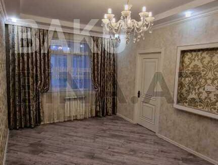 2 Rooms Old Apartment for Sale in Baku