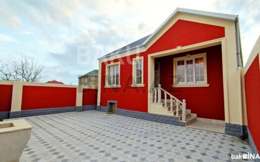 3 Room House / Villa for Sale in Baku