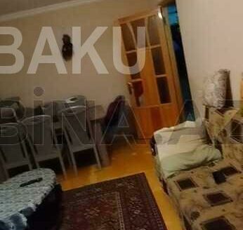 3 Room Old Apartment for Sale in Sumgait