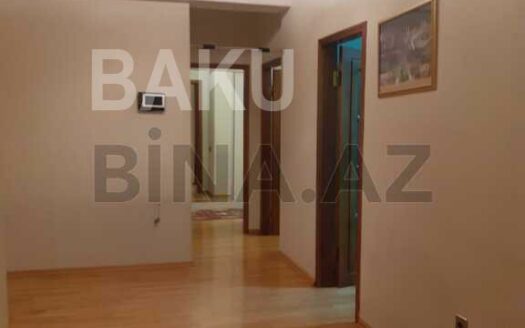 4 Room New Apartment for Sale in Baku