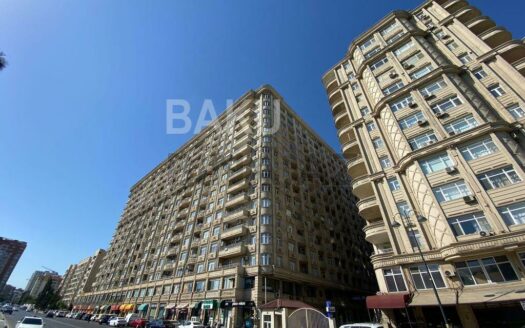 4 Room New Apartment for Sale in Baku