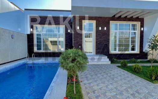 4 Room House / Villa for Sale in Baku