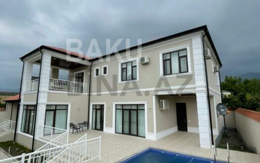6 Room House / Villa for Sale in Gabala