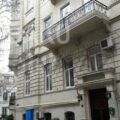 2 Rooms Old Apartment for Sale in Baku