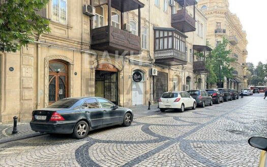 3 Room Office for Sale in Baku